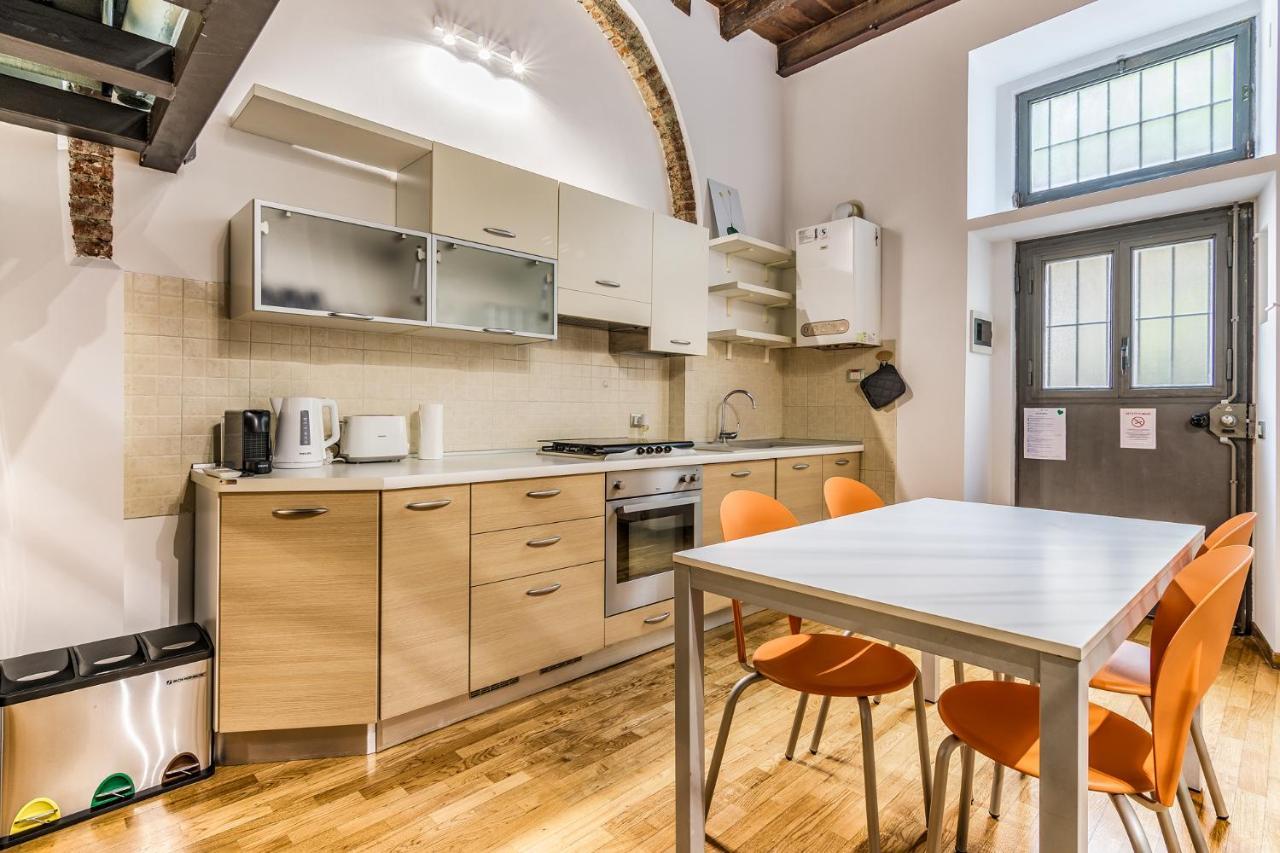 Ferrari Apartment Milano Eksteriør billede
